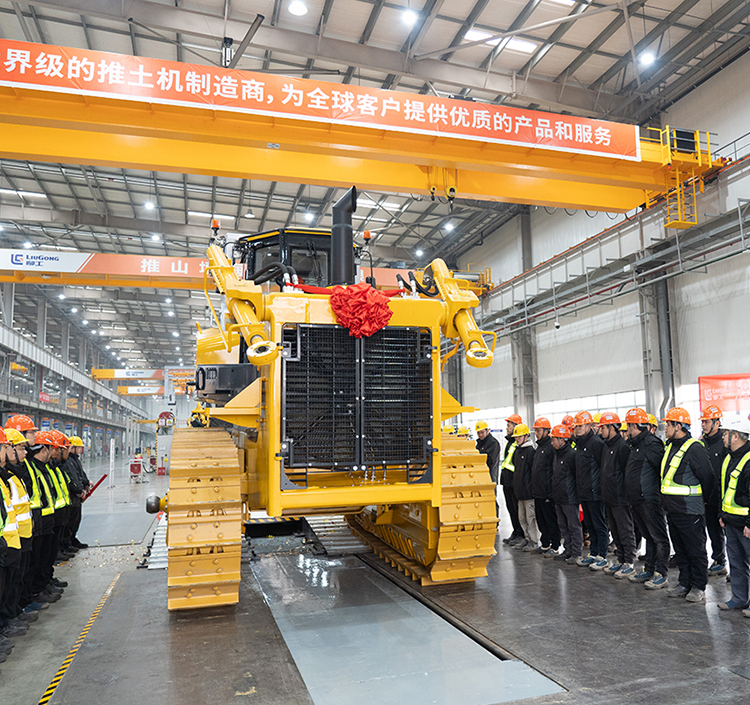 BG大游东部研发制造基地建设15周年大会举行